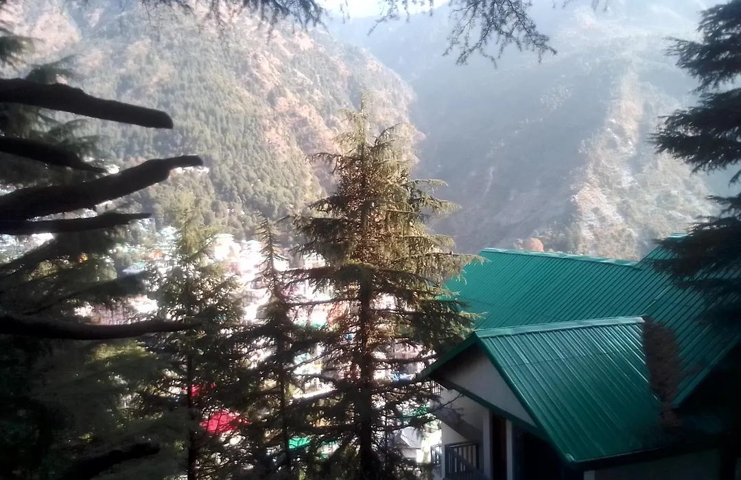Himalayan Mountain View, Triund Trekking Hostel-1